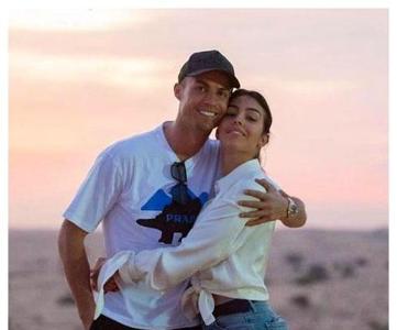 C羅已經和女友喬治娜秘密完婚