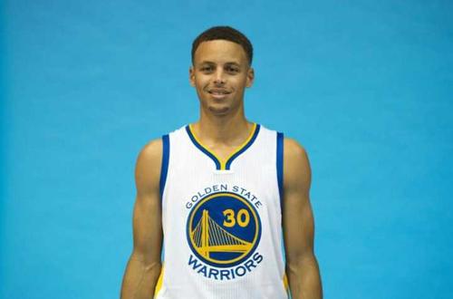 庫里是黑人是白人？NBA中還有誰皮膚白卻是黑人？