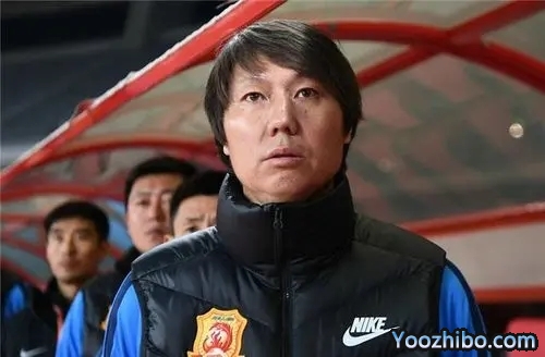 武漢卓爾主帥李鐵也是在社交媒體上道歉