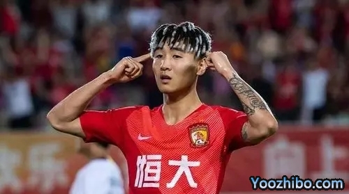 韋世豪曾經因未能入選國家隊被恒大處罰