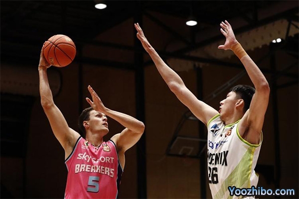鳳凰99-89戰勝破壞者 -周琦22+6 芒福德25+8 迪恩22+6